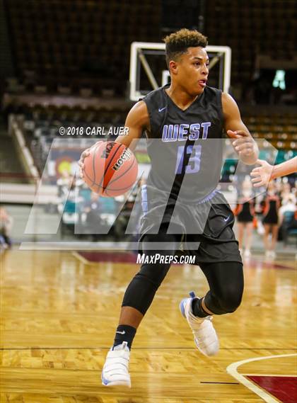 Thumbnail 1 in Pueblo West vs. Lewis-Palmer (CHSAA 4A Final Four) photogallery.