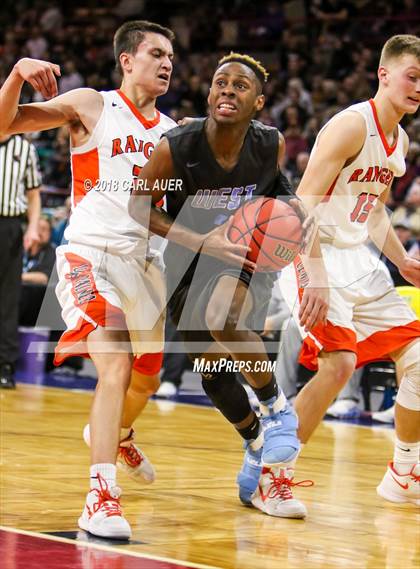 Thumbnail 2 in Pueblo West vs. Lewis-Palmer (CHSAA 4A Final Four) photogallery.