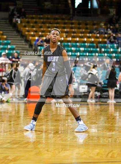 Thumbnail 2 in Pueblo West vs. Lewis-Palmer (CHSAA 4A Final Four) photogallery.
