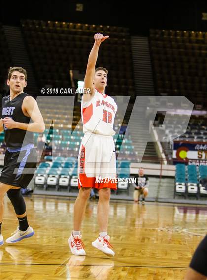 Thumbnail 2 in Pueblo West vs. Lewis-Palmer (CHSAA 4A Final Four) photogallery.