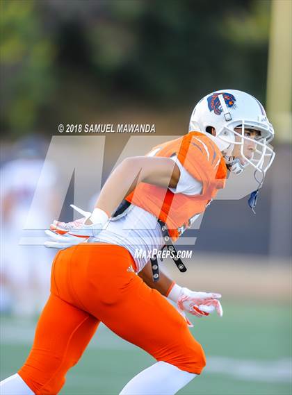 Thumbnail 2 in Brentwood School vs. Polytechnic photogallery.