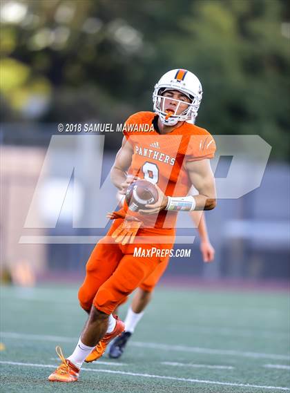 Thumbnail 3 in Brentwood School vs. Polytechnic photogallery.
