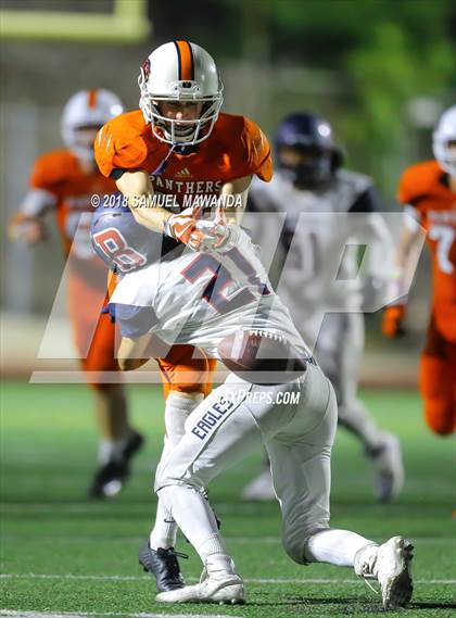 Thumbnail 2 in Brentwood School vs. Polytechnic photogallery.