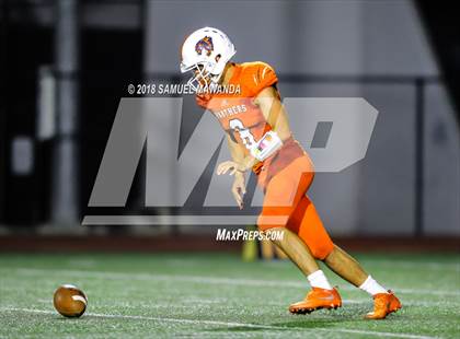 Thumbnail 3 in Brentwood School vs. Polytechnic photogallery.