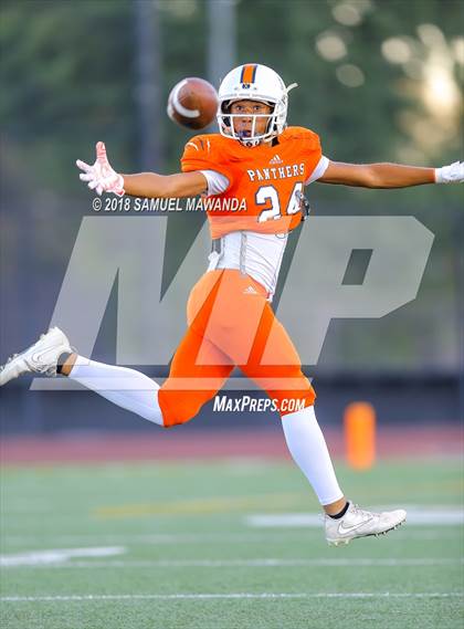 Thumbnail 3 in Brentwood School vs. Polytechnic photogallery.