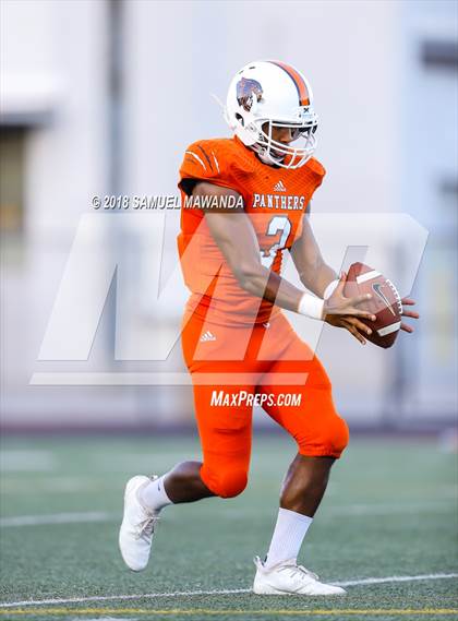 Thumbnail 3 in Brentwood School vs. Polytechnic photogallery.
