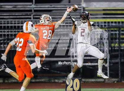 Thumbnail 2 in Brentwood School vs. Polytechnic photogallery.