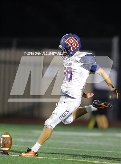 Thumbnail 3 in Brentwood School vs. Polytechnic photogallery.