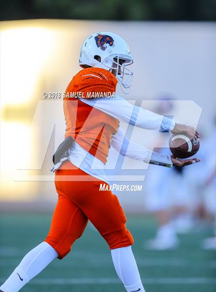 Thumbnail 1 in Brentwood School vs. Polytechnic photogallery.