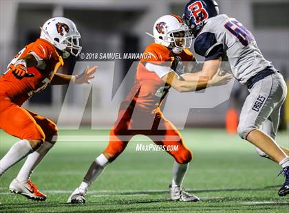 Thumbnail 3 in Brentwood School vs. Polytechnic photogallery.