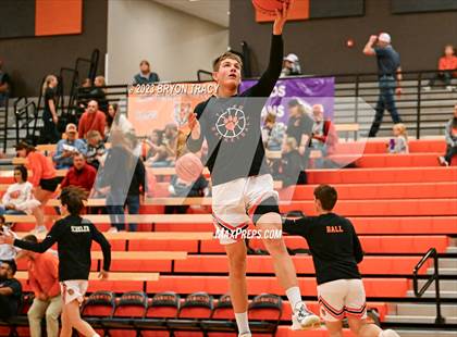 Thumbnail 2 in Cheyenne Wells vs. Elkhart photogallery.