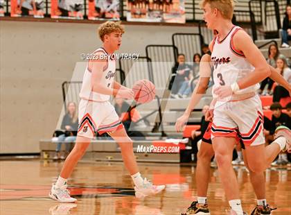Thumbnail 1 in Cheyenne Wells vs. Elkhart photogallery.