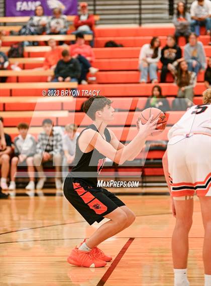 Thumbnail 1 in Cheyenne Wells vs. Elkhart photogallery.