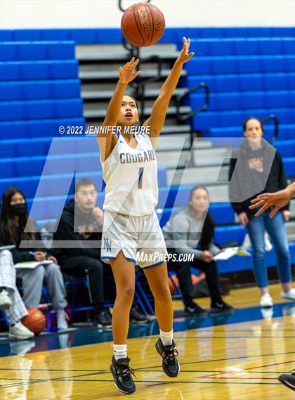 Thumbnail 2 in JV: Lincoln @ Newark Memorial photogallery.