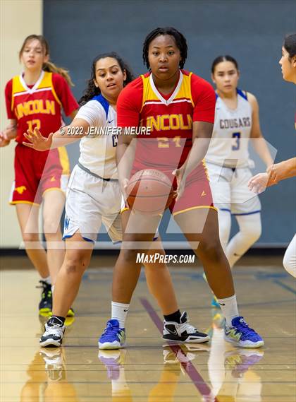 Thumbnail 3 in JV: Lincoln @ Newark Memorial photogallery.