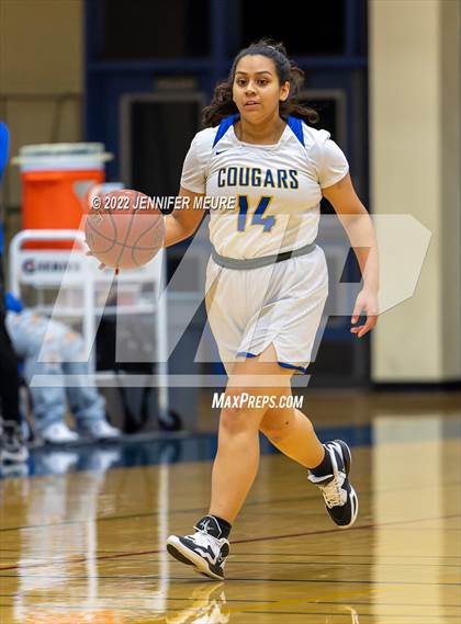Thumbnail 1 in JV: Lincoln @ Newark Memorial photogallery.