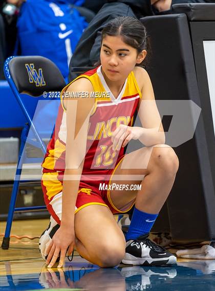 Thumbnail 3 in JV: Lincoln @ Newark Memorial photogallery.
