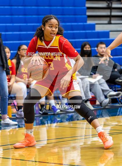 Thumbnail 3 in JV: Lincoln @ Newark Memorial photogallery.
