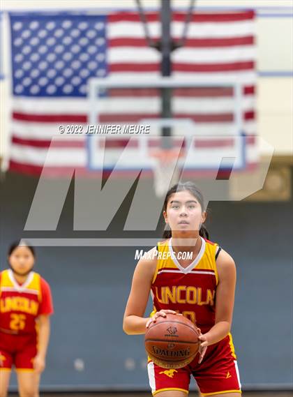 Thumbnail 3 in JV: Lincoln @ Newark Memorial photogallery.
