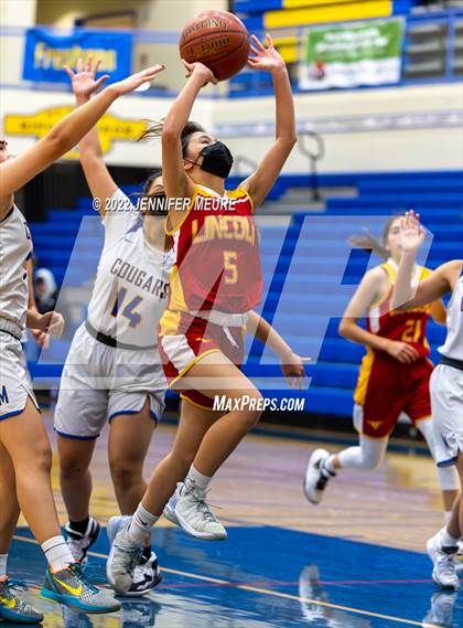 Thumbnail 2 in JV: Lincoln @ Newark Memorial photogallery.