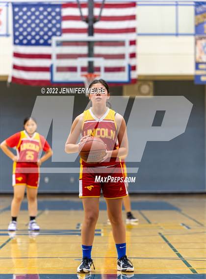 Thumbnail 2 in JV: Lincoln @ Newark Memorial photogallery.
