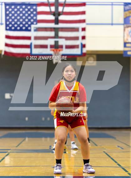 Thumbnail 2 in JV: Lincoln @ Newark Memorial photogallery.