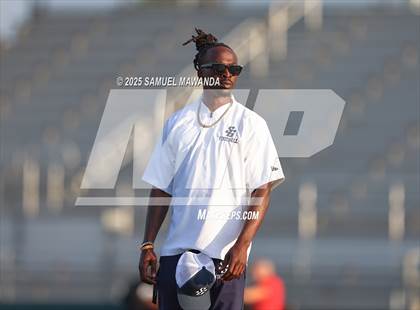 Thumbnail 3 in La Salle @ St. Genevieve photogallery.