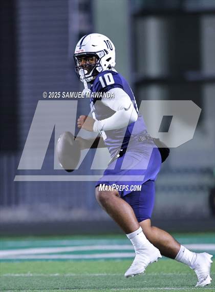 Thumbnail 3 in La Salle @ St. Genevieve photogallery.