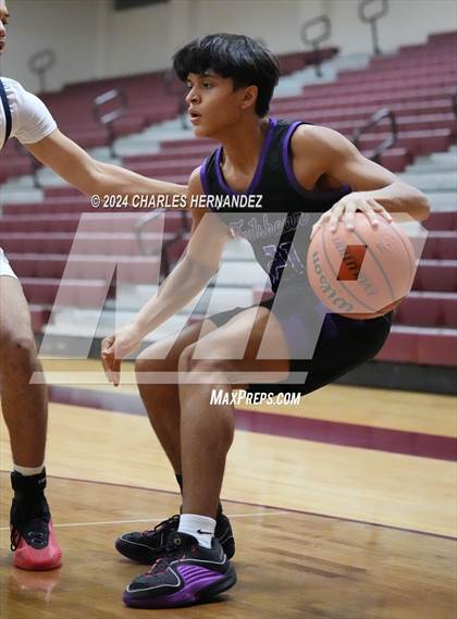 Thumbnail 2 in Fulshear vs Alief Taylor (Doghouse Invitational) photogallery.