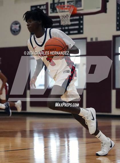 Thumbnail 2 in Fulshear vs Alief Taylor (Doghouse Invitational) photogallery.