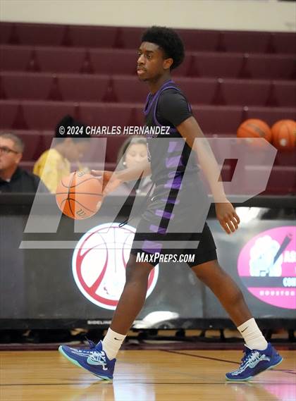 Thumbnail 3 in Fulshear vs Alief Taylor (Doghouse Invitational) photogallery.
