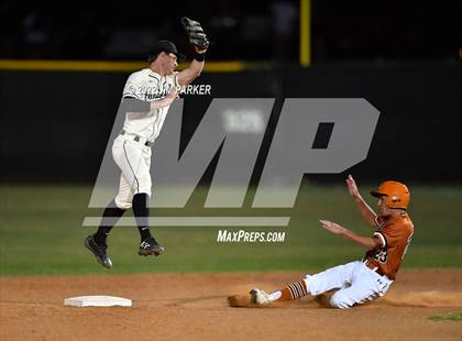 Thumbnail 2 in Hutto @ Vandegrift photogallery.