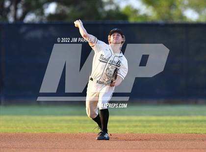Thumbnail 1 in Hutto @ Vandegrift photogallery.