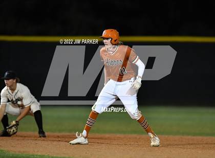 Thumbnail 2 in Hutto @ Vandegrift photogallery.