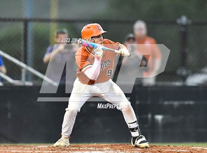 Thumbnail 1 in Hutto @ Vandegrift photogallery.