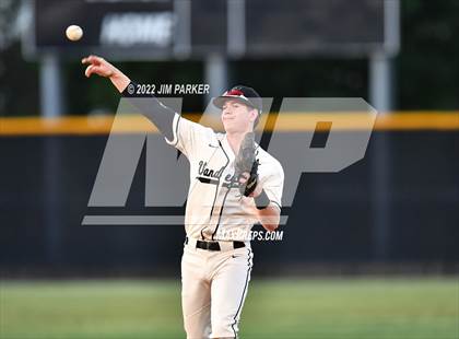Thumbnail 3 in Hutto @ Vandegrift photogallery.