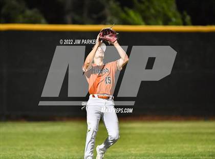 Thumbnail 3 in Hutto @ Vandegrift photogallery.