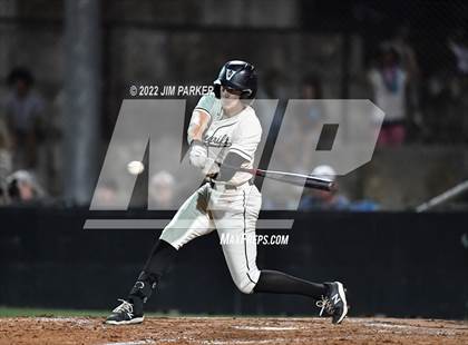 Thumbnail 1 in Hutto @ Vandegrift photogallery.