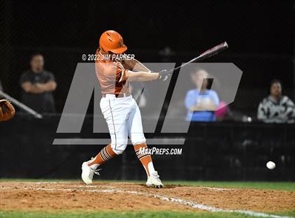 Thumbnail 1 in Hutto @ Vandegrift photogallery.