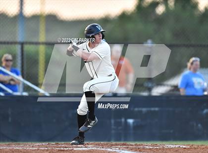 Thumbnail 1 in Hutto @ Vandegrift photogallery.