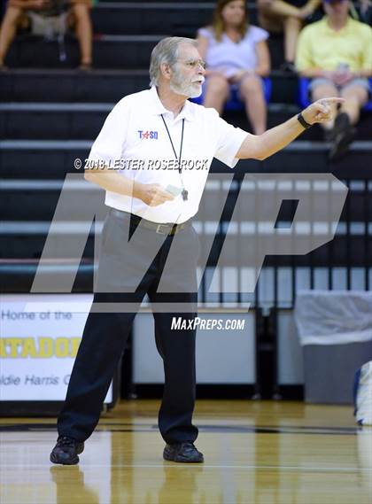 Thumbnail 2 in Kerrville Tivy @ Seguin photogallery.