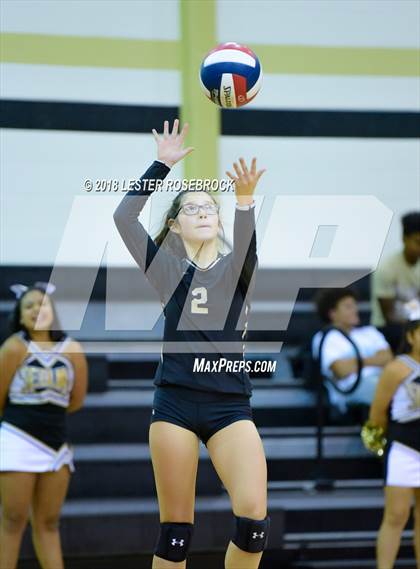 Thumbnail 2 in Kerrville Tivy @ Seguin photogallery.