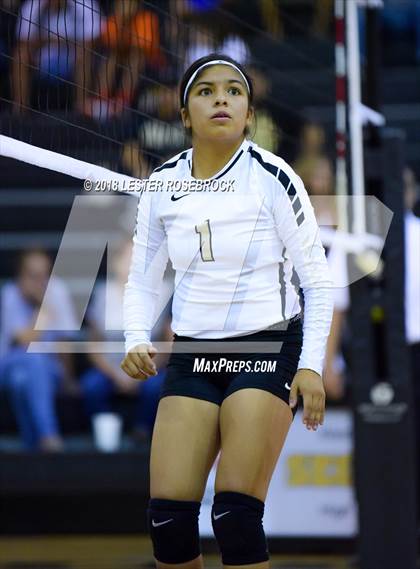 Thumbnail 1 in Kerrville Tivy @ Seguin photogallery.