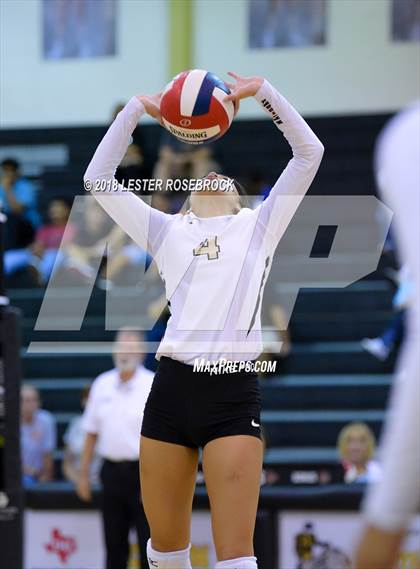 Thumbnail 1 in Kerrville Tivy @ Seguin photogallery.