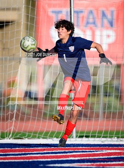 Thumbnail 2 in El Toro @ Tesoro photogallery.