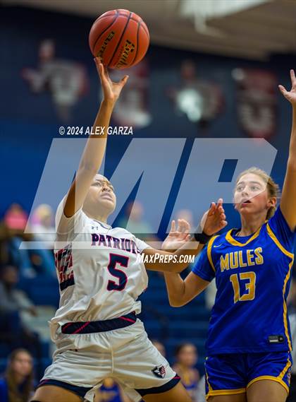Thumbnail 3 in Alamo Heights @ Veterans Memorial photogallery.
