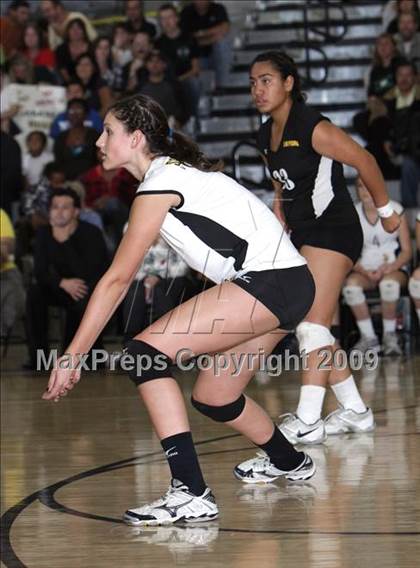Thumbnail 2 in Granada Hills vs. San Pedro (CIF LA City  Section D1 Final) photogallery.
