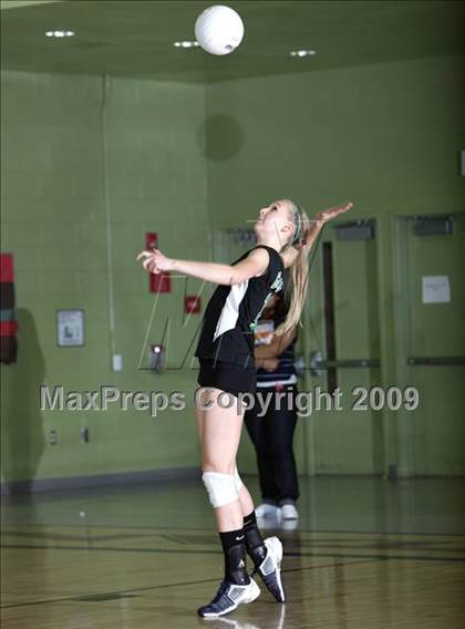 Thumbnail 1 in Granada Hills vs. San Pedro (CIF LA City  Section D1 Final) photogallery.