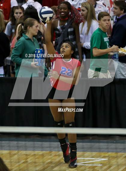 Thumbnail 3 in McGehee vs Metairie Park Country Day (LHSAA Division 5 Semifinal Playoff) photogallery.