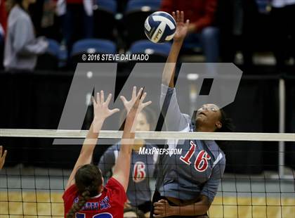 Thumbnail 3 in McGehee vs Metairie Park Country Day (LHSAA Division 5 Semifinal Playoff) photogallery.